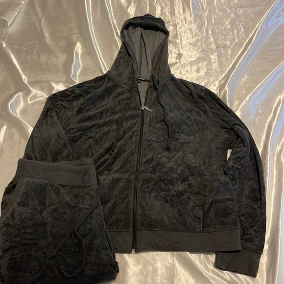 Grey velour sweatsuit skinny leg - Picture 1 of 1